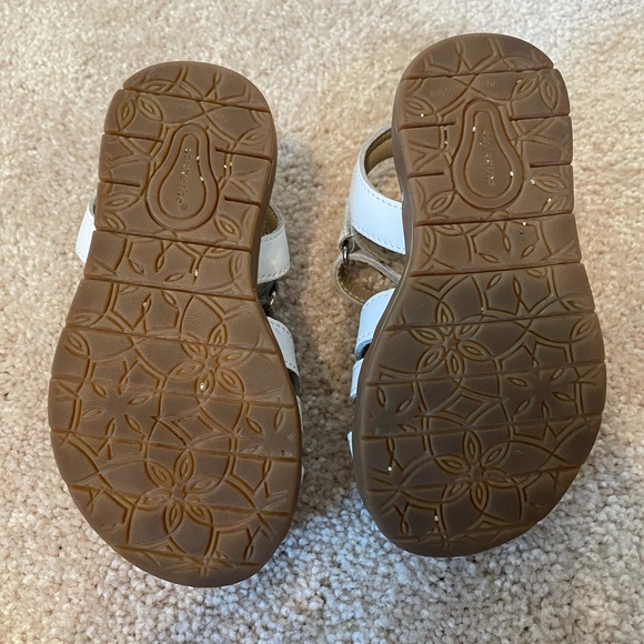 Stride Rite Toddler Girl’s Summer Time Sandal! - Picture 4 of 5
